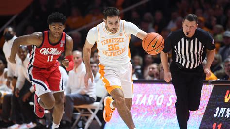 tennessee versus lsu basketball.